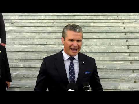 國防部批評赫格斯瑟使用 Signal 討論葉門襲擊事件！路透社 (Sources: Pentagon faults Hegseth for using Signal on Yemen strikes | REUTERS)