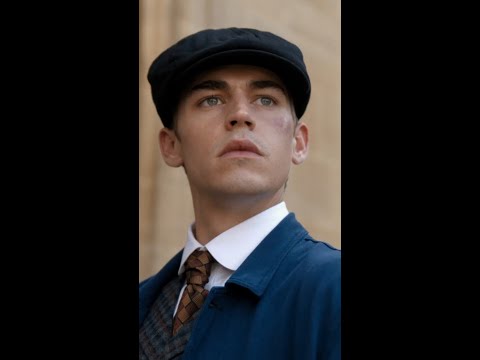 Pense vite. Frappe encore plus vite.  #YoungSHerlock #HeroFiennes