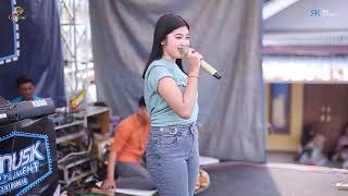 Download lagu LUKISAN CINTA - COVER ELSA IMUT BL MUSIK LIVE IN CISIMET mp3 Download lagu LUKISAN CINTA - COVER ELSA IMUT BL MUSIK LIVE IN CISIMET mp3