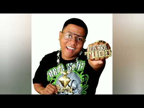 Mc Cleiton do Quebra Tudo - É o bonde dos crias (ao vivo no Tuiuti) #relíquia