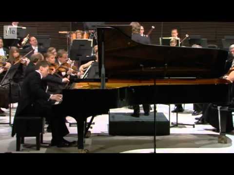 Beethoven: Piano Concerto No. 1 - Robert Levin (1/3)