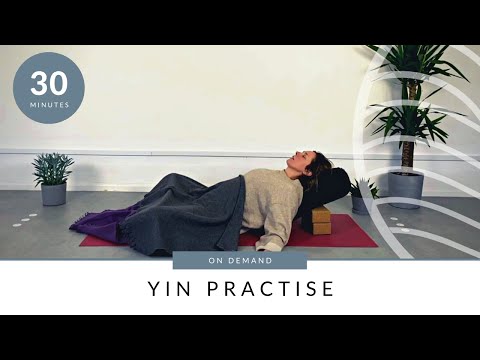 Relaxing - Yin Yoga - 30 Minutes