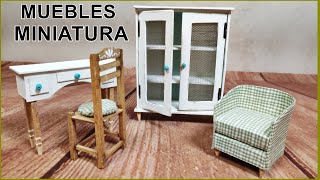 Casa de praia com móveis em MINIATURA / Casa de Bonecas