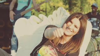 Laura Pausini - I Need Love - Live 25th FanClub Anniversary (10.10.2020)