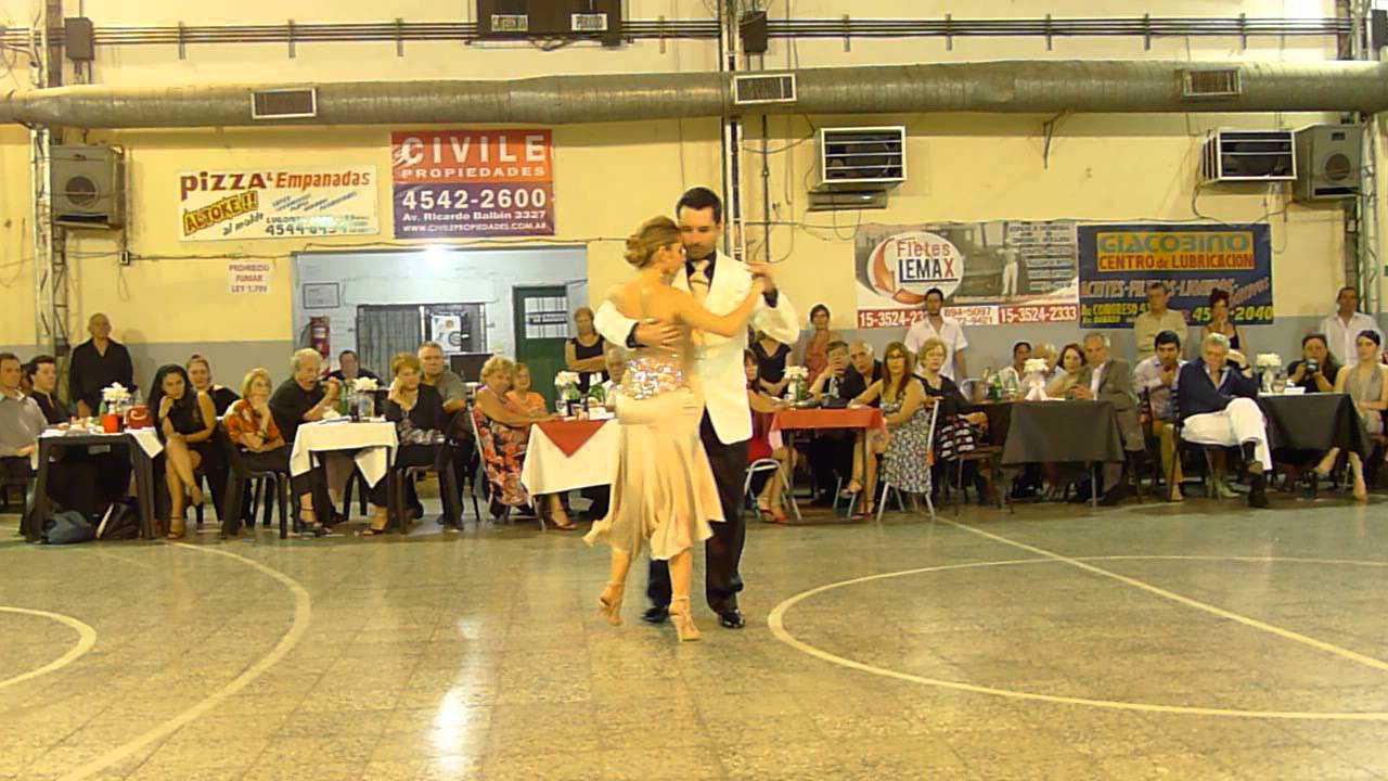 Javier Rodriguez y Noelia Barsi - Sunderland Milonga del ano 01