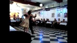 La puñalada Antonella Saragó y Ariel Manzanares - Sin Rumbo Noviembre 2011