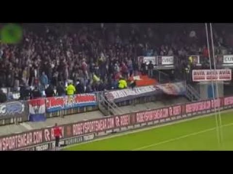 HOOLIGANS WILLEM II ATTACK FEYENOORD FANS SITTING IN THEIR SECTION 02.10.2016
