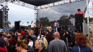 Ill Repute- Books & its cover