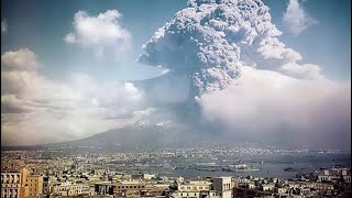 Il fumo dal vesuvio ancora attivo Napoli!