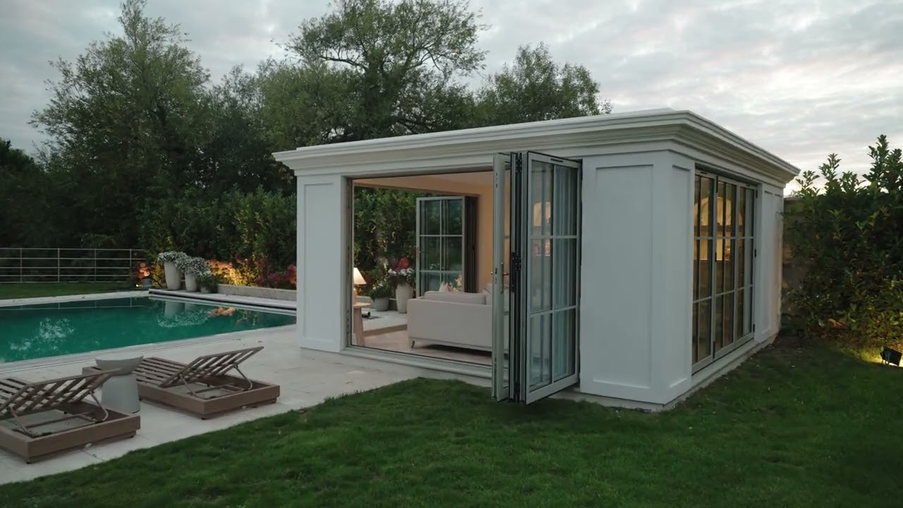 The Elegance - Bear Garden Rooms