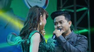 Download lagu DUET ROMANTIS OM ADELLA memilih setia arneta julia Ft andi KDI  PURWOSARI mp3
