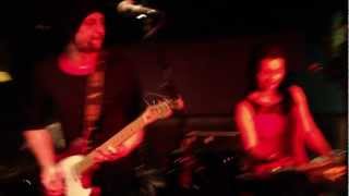 Bis - "This Is Fake DIY" (live at the Flying Duck, Hogmanay 2012)