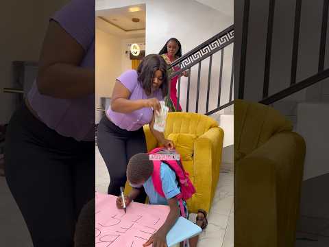 Househelp switches the money #viralvideo #youtubeshorts