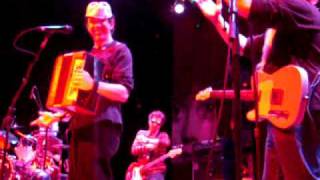 TMBG - Fibber Island/ Zilch/ Particle Man/ Free Ride - Halloween 2009 @ Dallas House of Blues