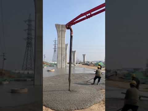 Boom pressure concrete pump