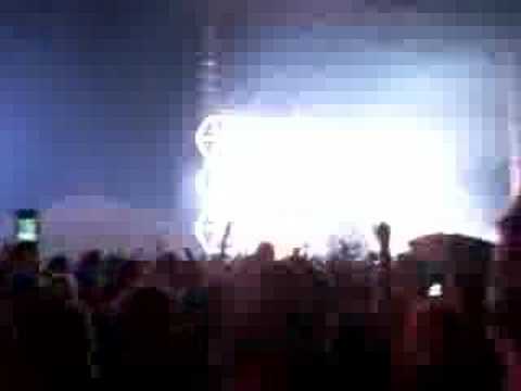 DAFT PUNK  BROOKLYN  NEW YORK KEYSPAN ALIVE 08 / 09 / 2007