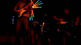 Deerhoof performs Dog on the Sidewalk & Dummy Discards Heart