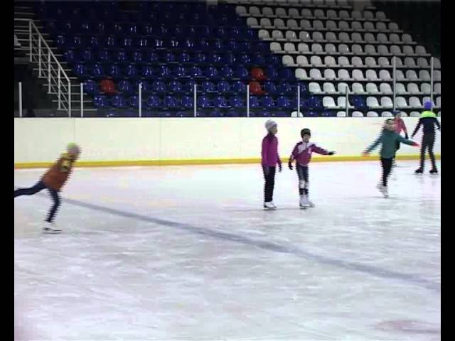 На десять человек - семь медалей