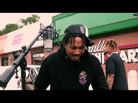 GoldMoufCeo -  Mini Mart Live Performance (Shotby @Richboimadeit )