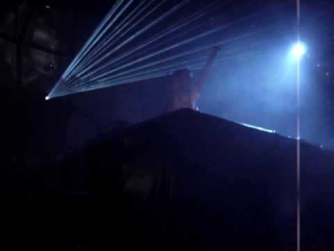 Armin van Buuren @ Thessaloniki, Greece 25-04-2009 Cressida - Onyric (Stoneface & Terminal Remix)