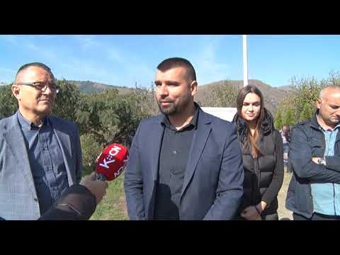 Buster stanica  -  Lozine ima vodu