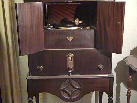 ADRIAN SCHUBERT FRISCO SYNCOPATORS - BACK WHERE THE DAFFODILS GROW - ROARING 20'S VICTROLA 7-11