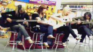 Kittie - Everything That Could've Been (Accositc in Myrtle Beach)