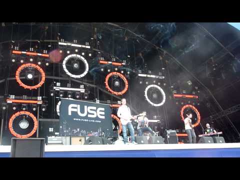 FUSE supporting Bon Jovi playing 'At Home' @ Royal Beach Concert 2010