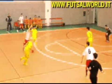 16/1/11 FC Bergamo Calcetto VS Saints Pagnano . . . Under 21