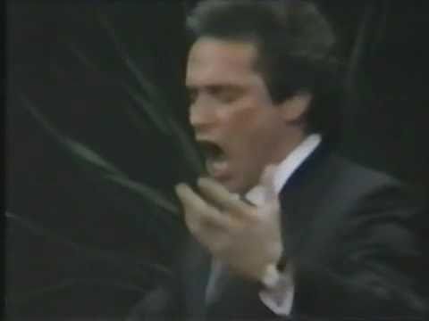 José CARRERAS & Riccardo MUTI. La Arlesiana. F. Cilea.