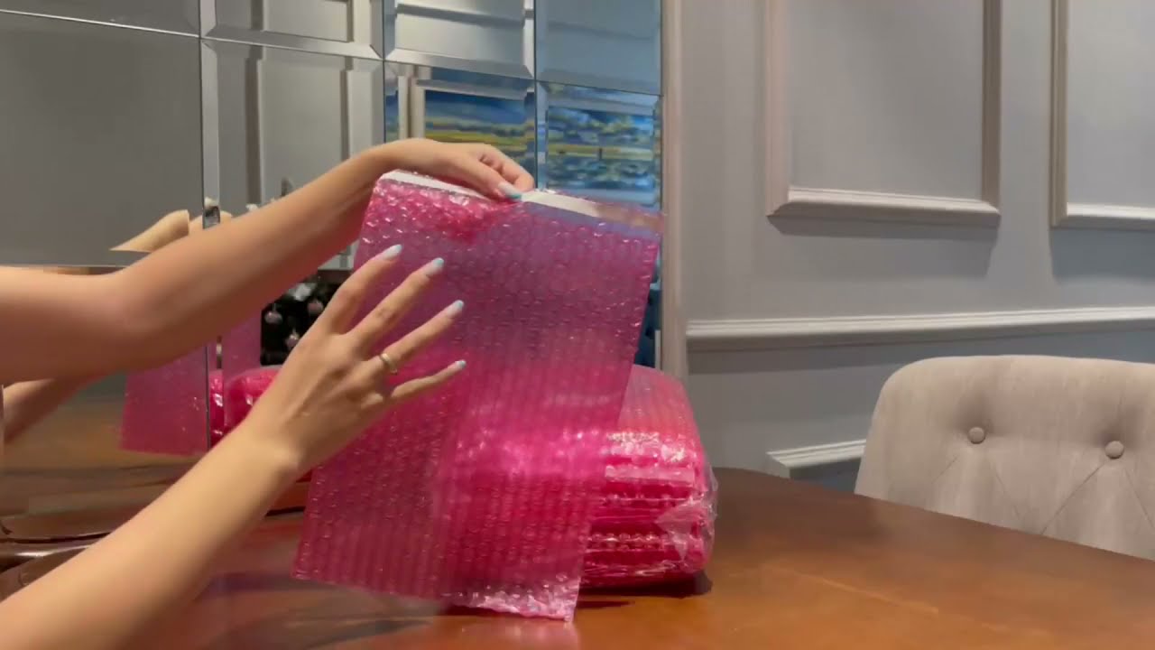 🌺 Pink Bubble Wrap Bags with Anti-Static Properties ⚡