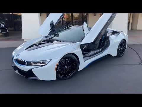 2019 BMW i8 Roadster