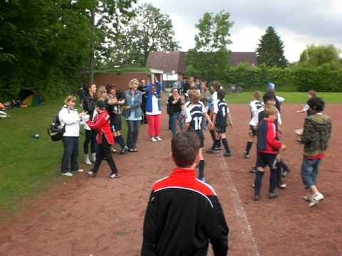 12.06.2010 7. Punktspiel gegen SV Wilhelmsburg 3.D 4 : 0 hat die Rahlstedter 4.D gewonnen