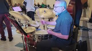 Happy Holidays Everyone.......Deck the Halls Jazz Style