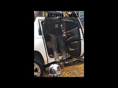 download lagu mp3 mp4 Lynch Skittles, download lagu Lynch Skittles gratis, unduh video klip Lynch Skittles