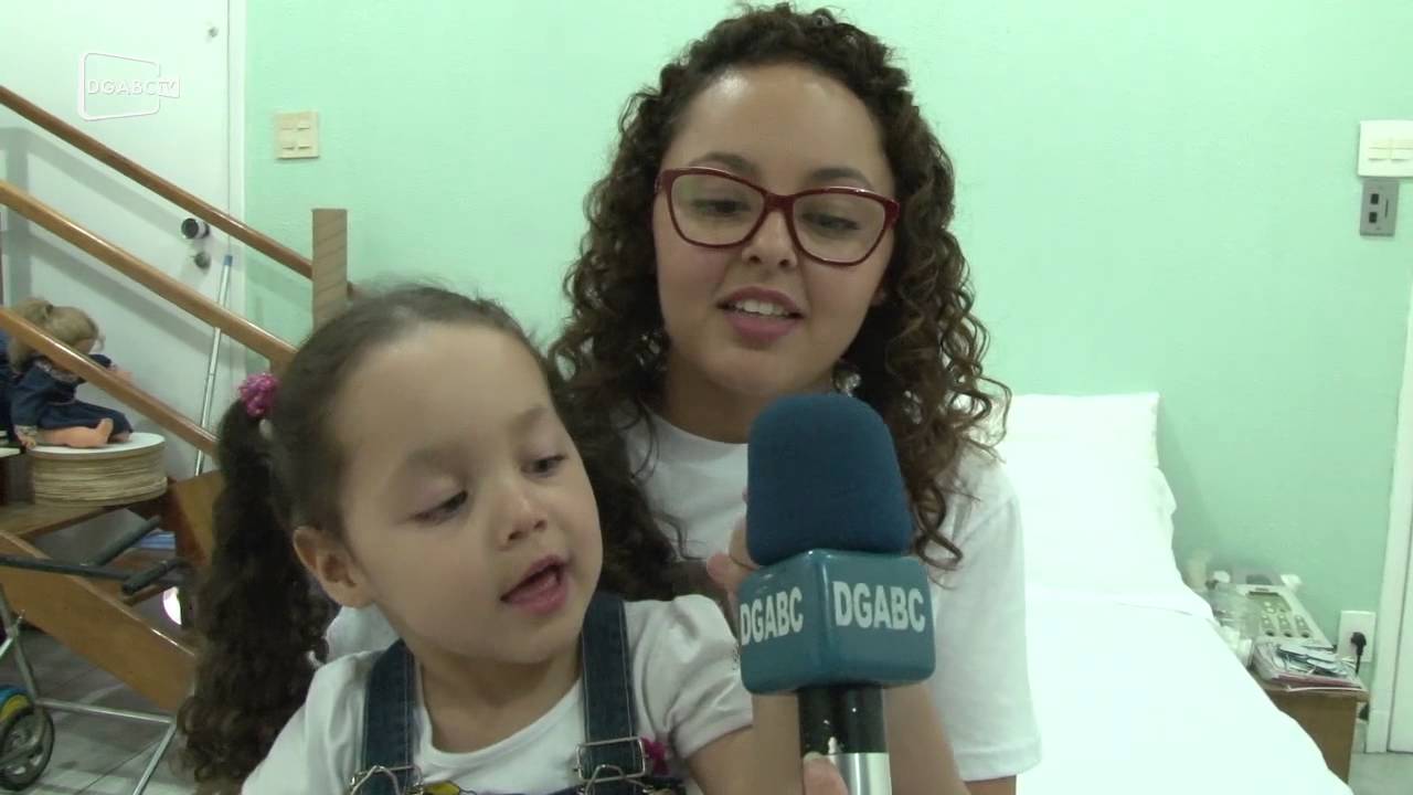 Família lança campanha para criança andar