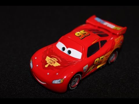 Mattel Disney Cars WGP Lightning McQueen (World Grand Prix - Racing Wheels) Die-cast