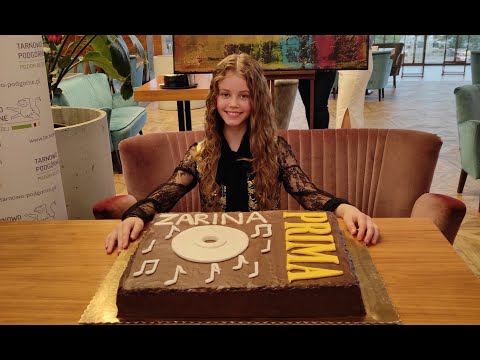 Zarina Zaradna,  12 years old, recorded a CD album "PRIMA Zarina Zaradna harp"  with 13 pieces!