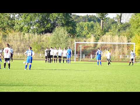 Bramka na 1:1 Adam Barabasz vel Basialdo (Burza Pawlikowice)