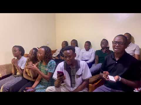 Macho tele na machozi .