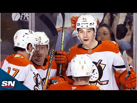 Ducks' Rookie Beckett Sennecke Nets First Career Hat Trick Vs. Flames