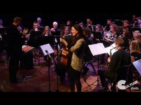 Marloes Klaasen & Zuilens Fanfare Corps - Ik geef licht