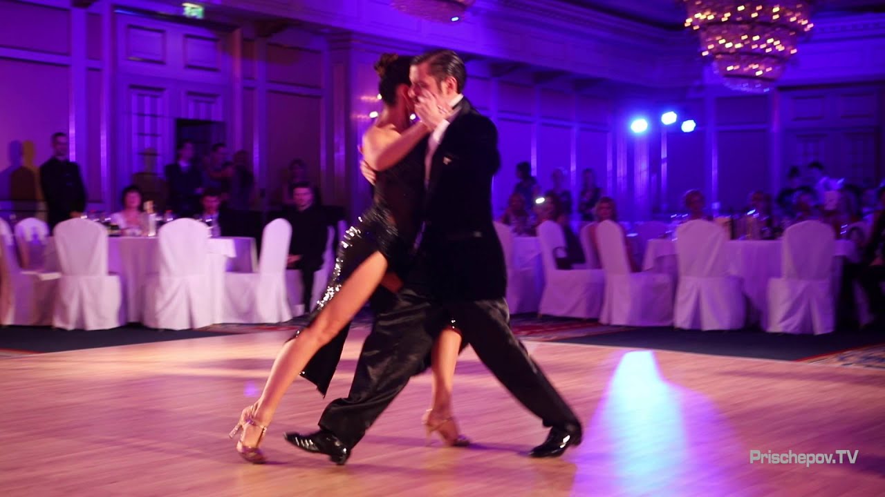 Yanina Valeria Quiñones & Neri Luciano Piliu, 2-3, Tango Ball - The Ritz-Carlton, 12.12.2015