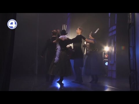 За кулисами театра Музкомедии