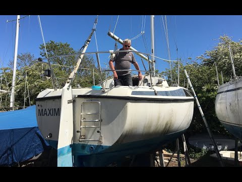 Is this boat seaworthy? Surveyor performs pre-purchase survey on a Maxi 84 yacht