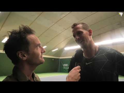 Pim-Pim Johansson om träningen med Tsitsipas: "Säger inte nej till att serva"