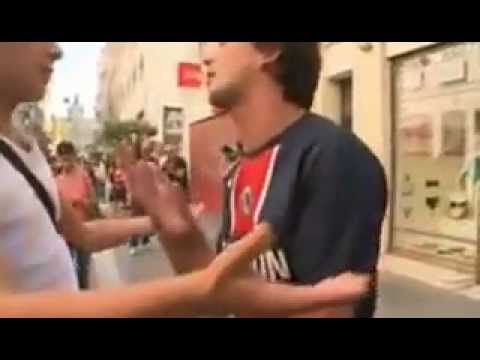Piètre en plein coeur de Marseille avec un maillot du PSG !