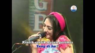 Download lagu Adella - Hujan Gerimis ( VOCAL ) mp3 Download lagu Adella - Hujan Gerimis ( VOCAL ) mp3