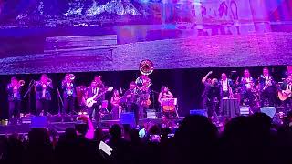 Espinoza Paz - Mi olvido (Arena CDMX 26 agosto 2023)