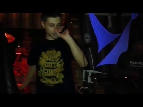 Groparul Liric, RomaN, Ivan Prajtie, Frezzu, Smog, Poetu Pervers & Co. la Kiras Pub 12.12.2015